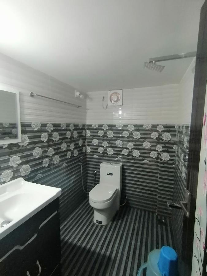 Queens Residency Thrissur Εξωτερικό φωτογραφία